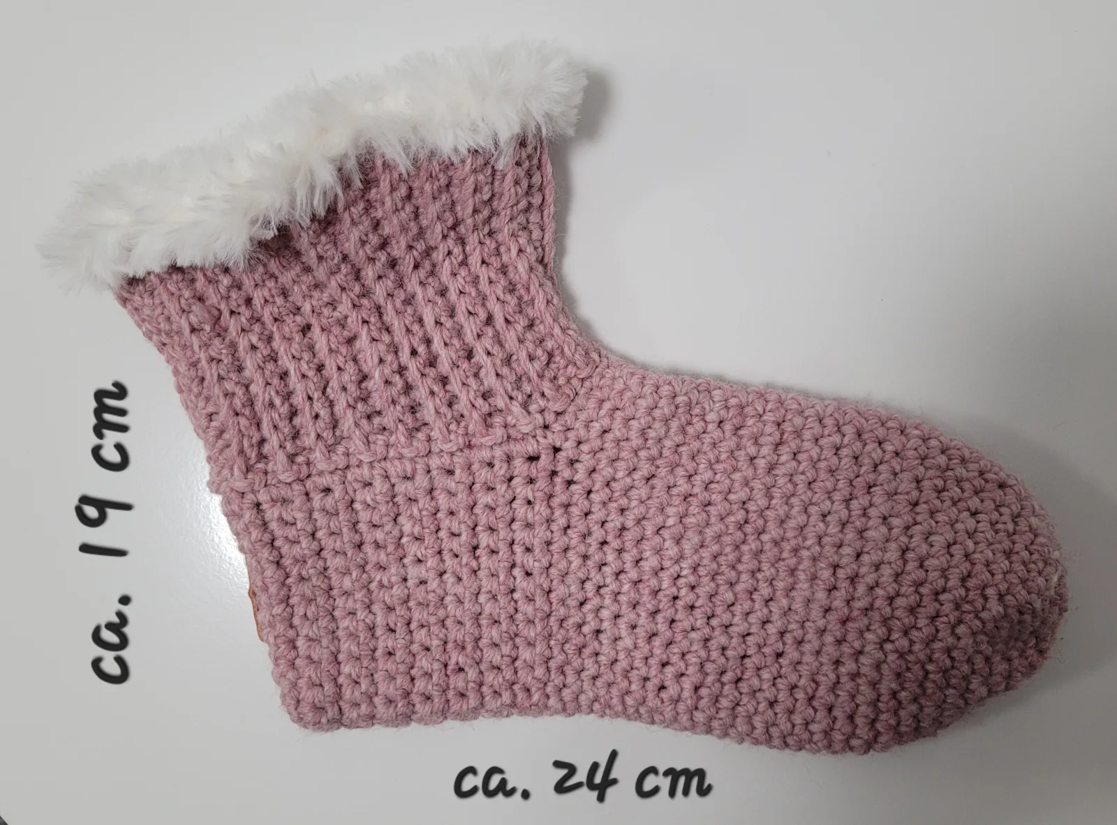 Gehäkelte Hausschuhe für Damen und großen Mädchen Altrosa mit flauschigem Rand und umklappbarem Umschlag Größe 37–40 – Bild 10
