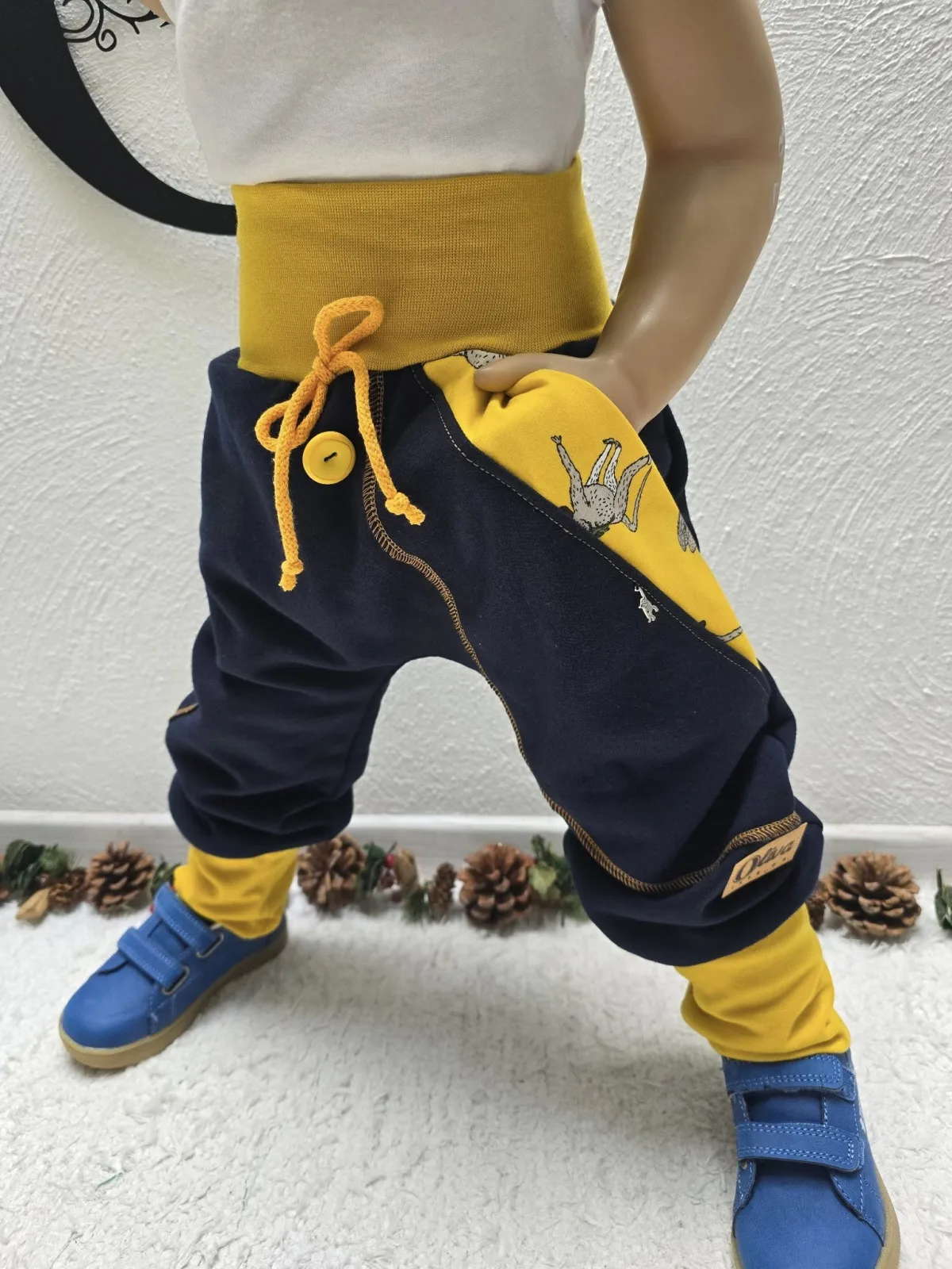 Kuschelige Pumphose aus angerautem Wintersweat Gr.98/104