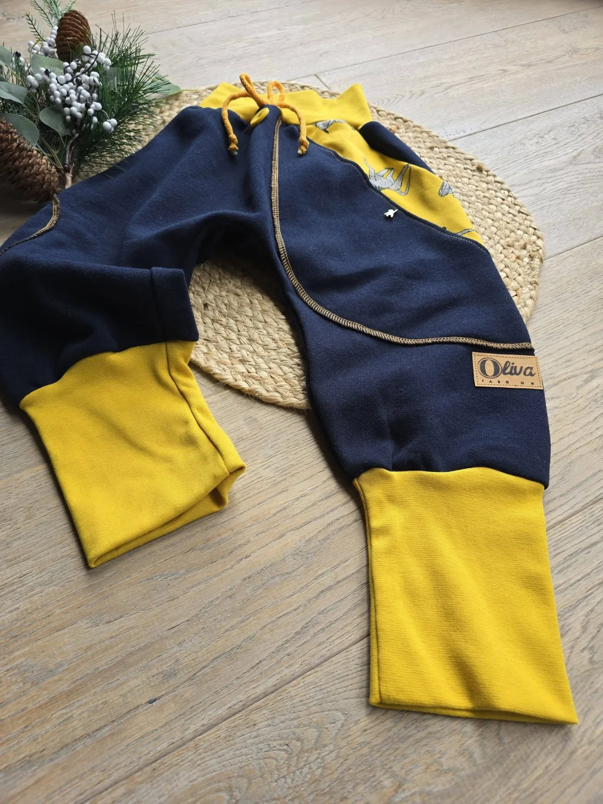 Kuschelige Pumphose aus angerautem Wintersweat Gr.98/104 – Bild 5