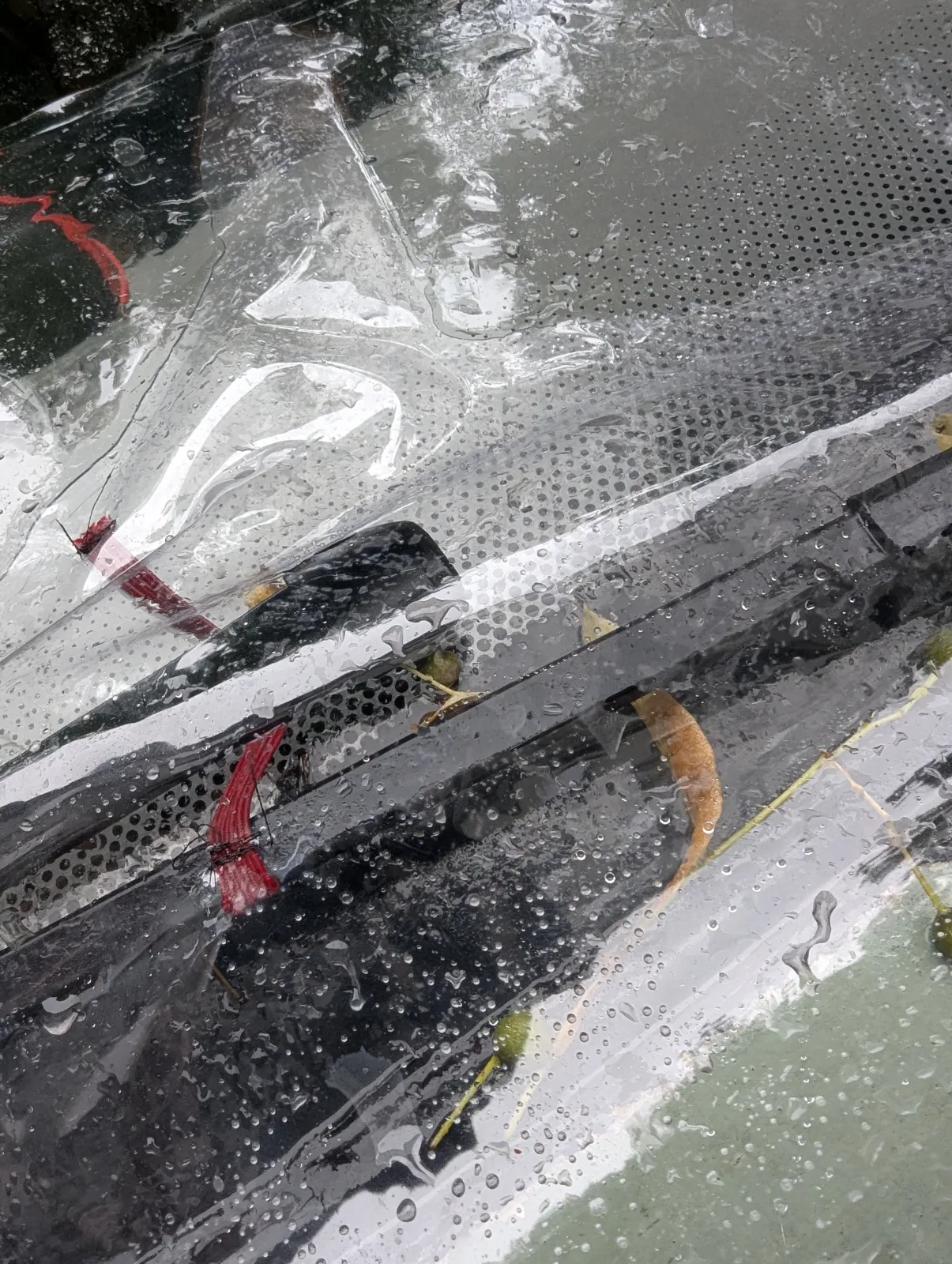 Auto Laub Schutz Universal Car Cover, Windschutz, Scheibe, das Geschenk, leicht angebracht, für alle Autos und Bussle, das Geschenk – Bild 3