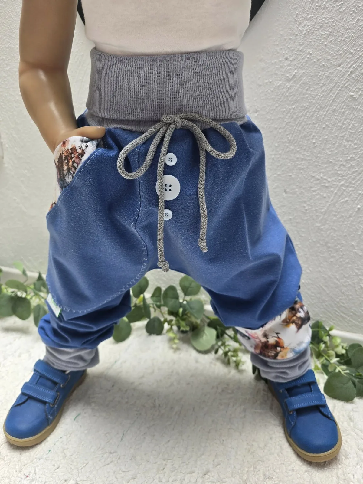 Organic Sweat Pumphose Unisex 110/116 Blau Piratenboot – Bild 2