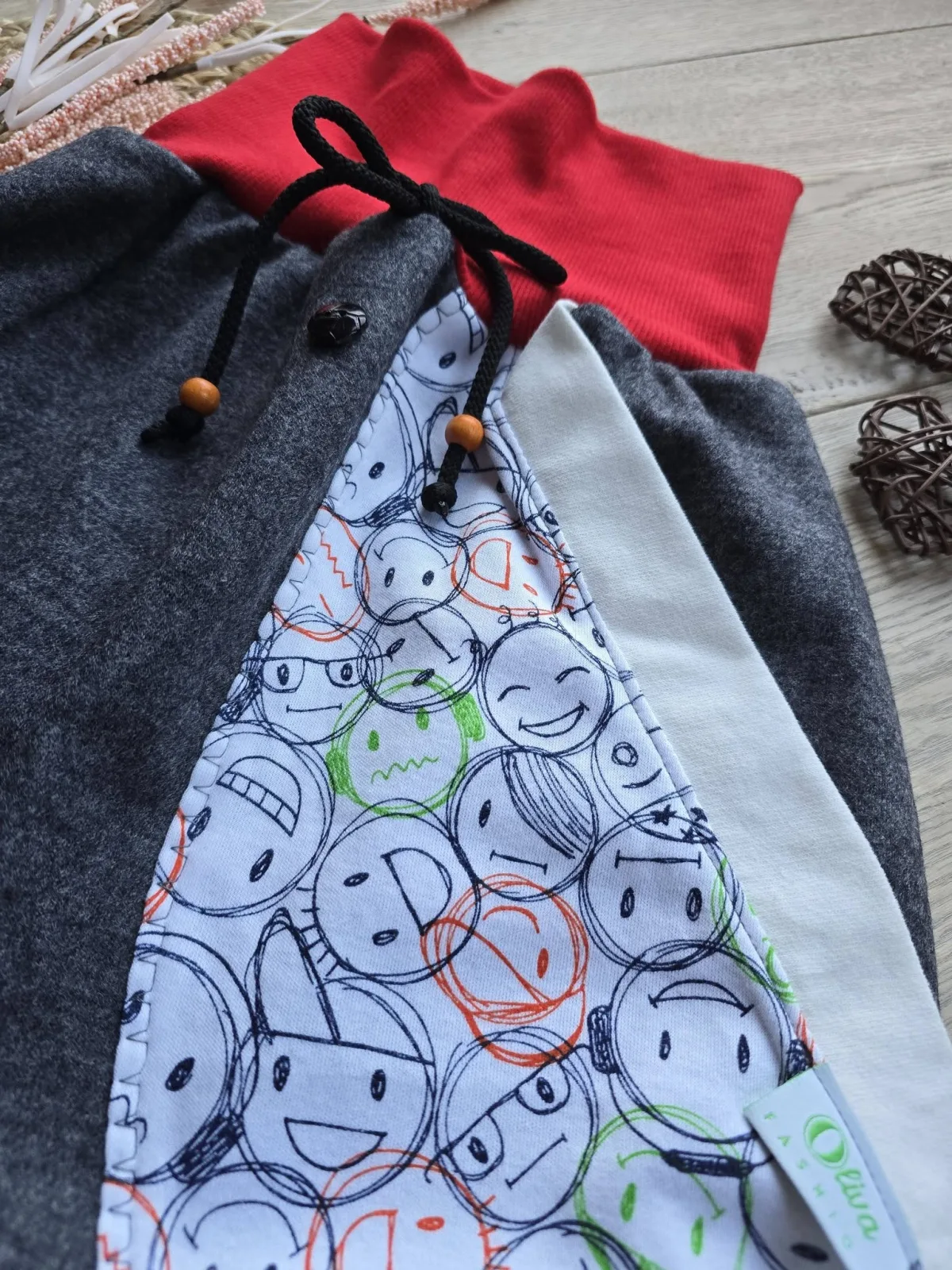 Kinder Pumphose Smiley Unisex Gr.110/116 Unikat Stoffhose – Bild 3