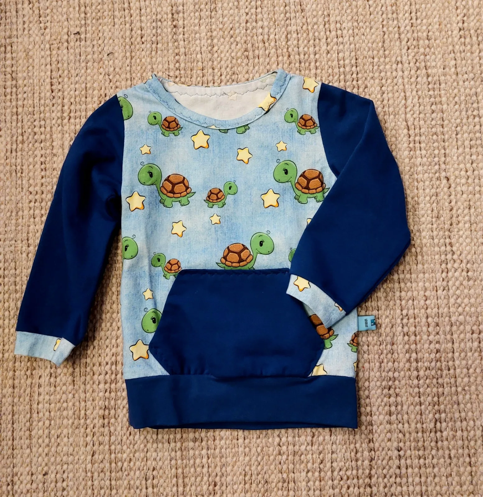 Langarmshirt Gr. 86 , Babyshirt, Baby, Kindershirt, Geschenk zur Geburt – Bild 2