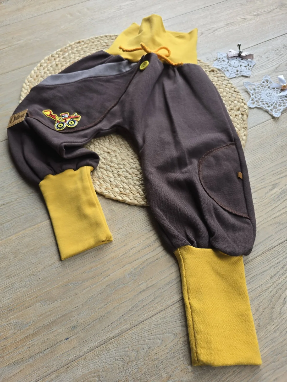 Pumphose aus angerautem Wintersweat Gr.98/104 Bagger Braun – Bild 5