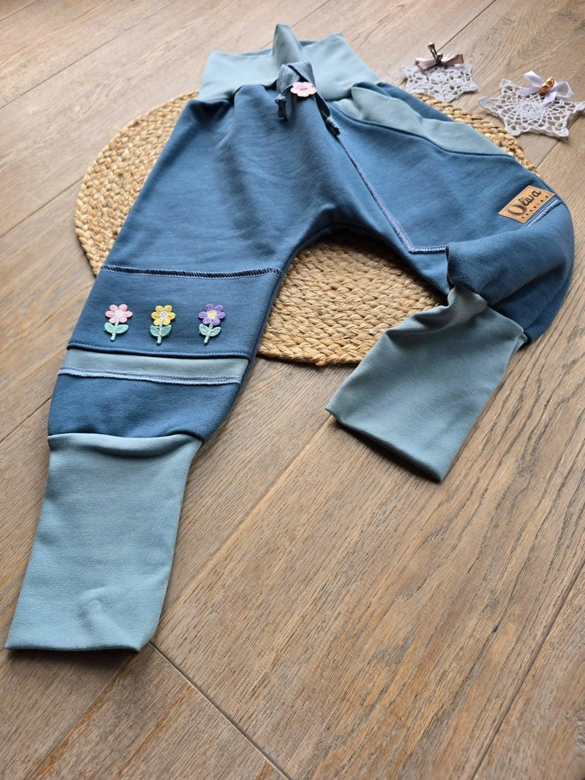 Pumphose angerautem Wintersweat Blumen 98/104 Mädchen Organic – Bild 5