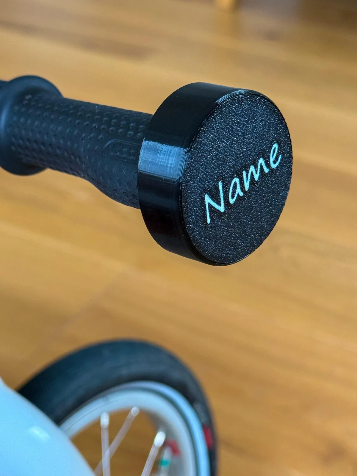 Woom kompatibler Lenkradschutz Lauf- und Fahrrad - Personalisiert mit Name – schützt vor Stößen & Kratzern | Kinderfahrrad – Bild 3