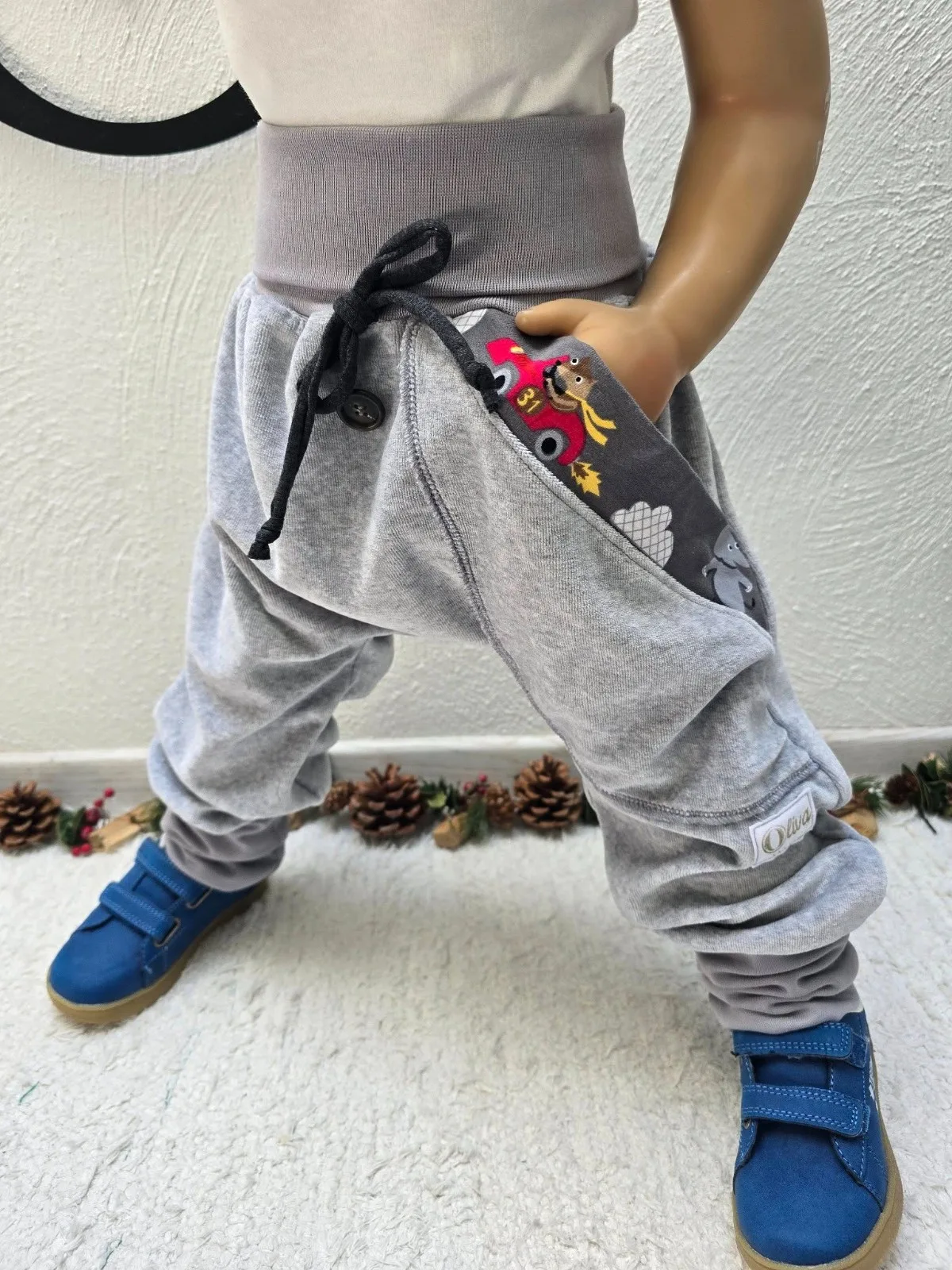 Kuschelige Pumphose Kinder Plüsch warm Grau Gr.104/110 weiche Winterhose Tiere-Motiv – Bild 8