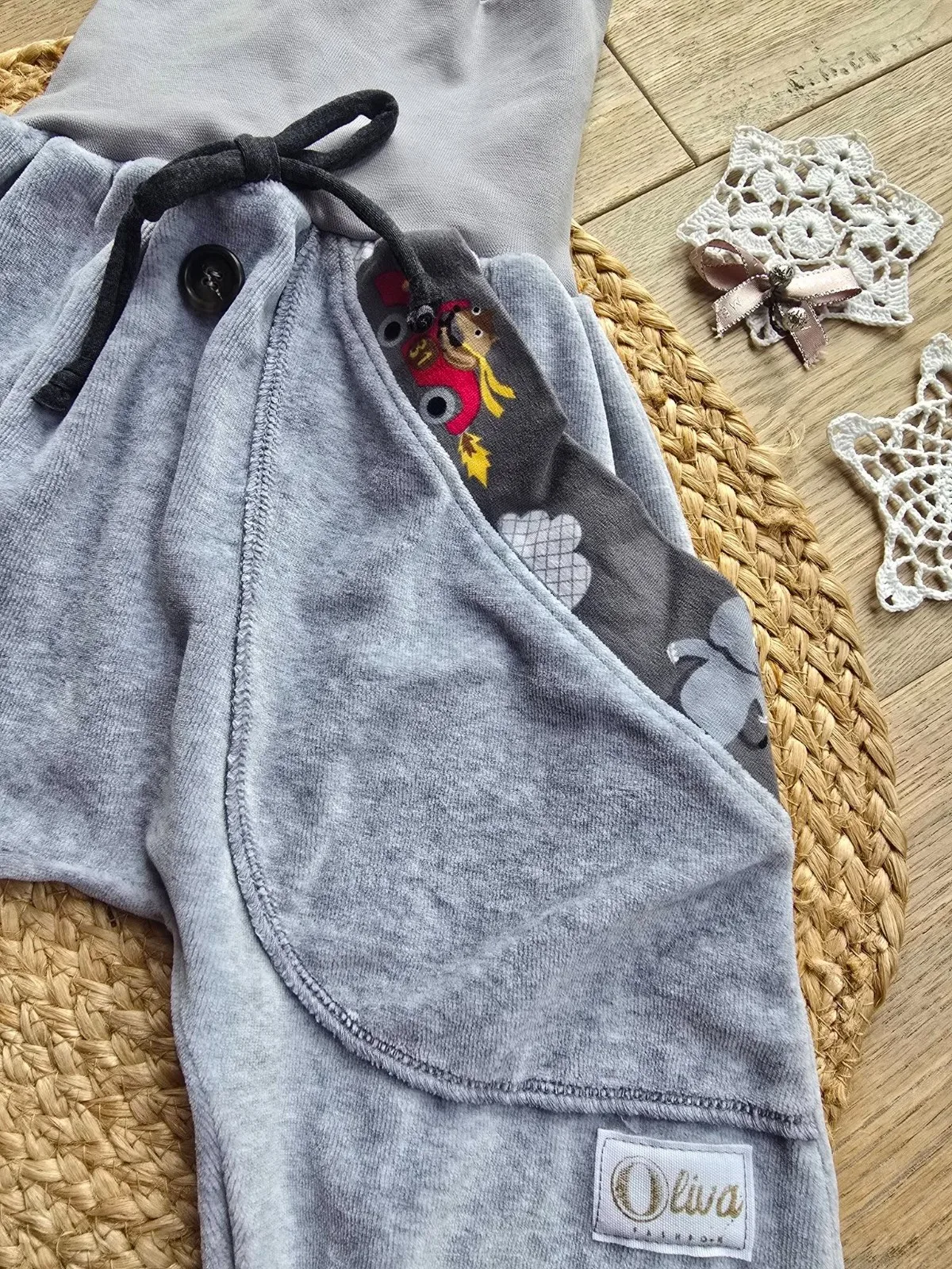 Kuschelige Pumphose Kinder Plüsch warm Grau Gr.104/110 weiche Winterhose Tiere-Motiv – Bild 3