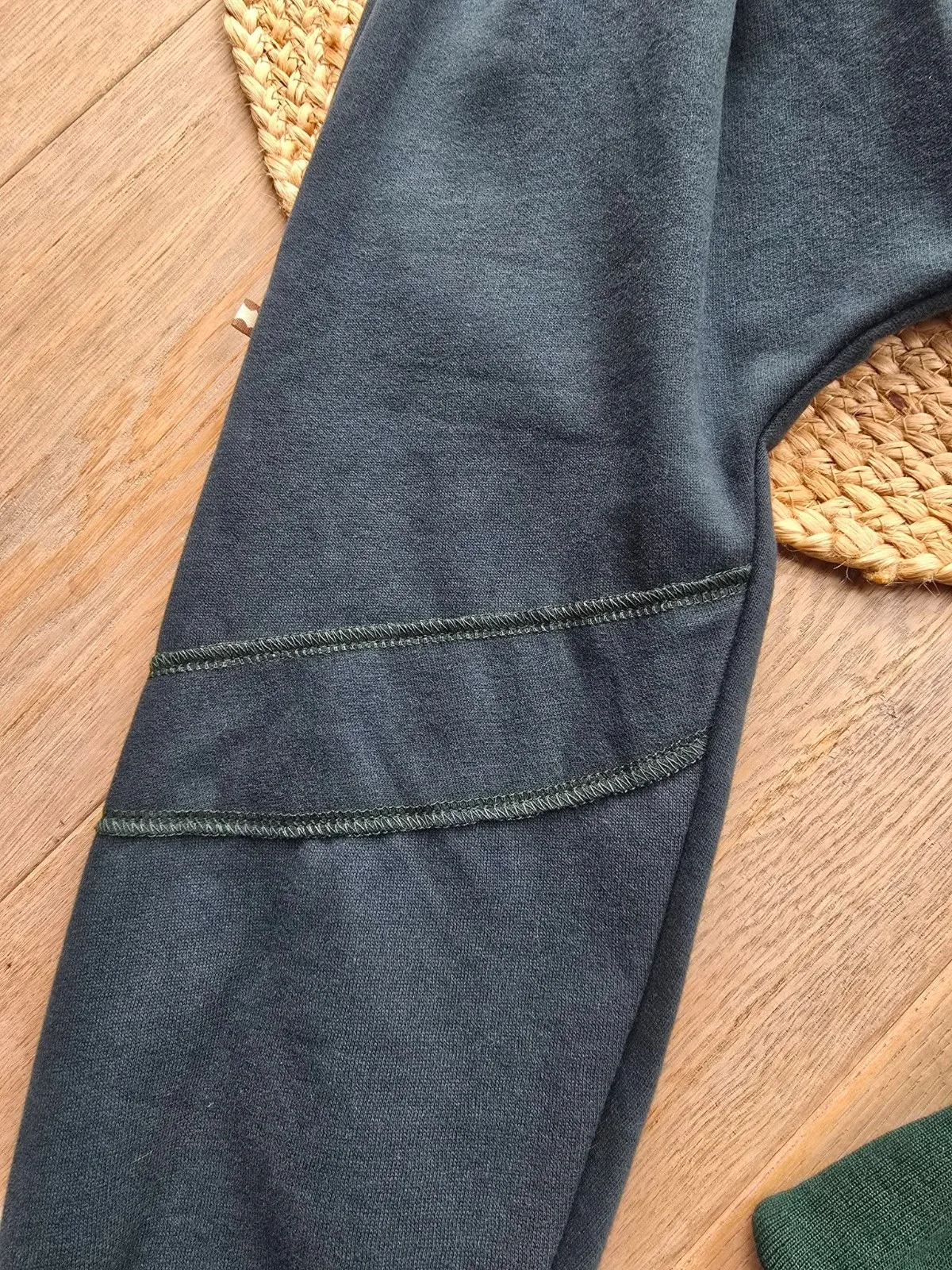 Kuschelige Pumphose, angerautem Wintersweat Gr.122/128 warm Krokodil – Bild 4