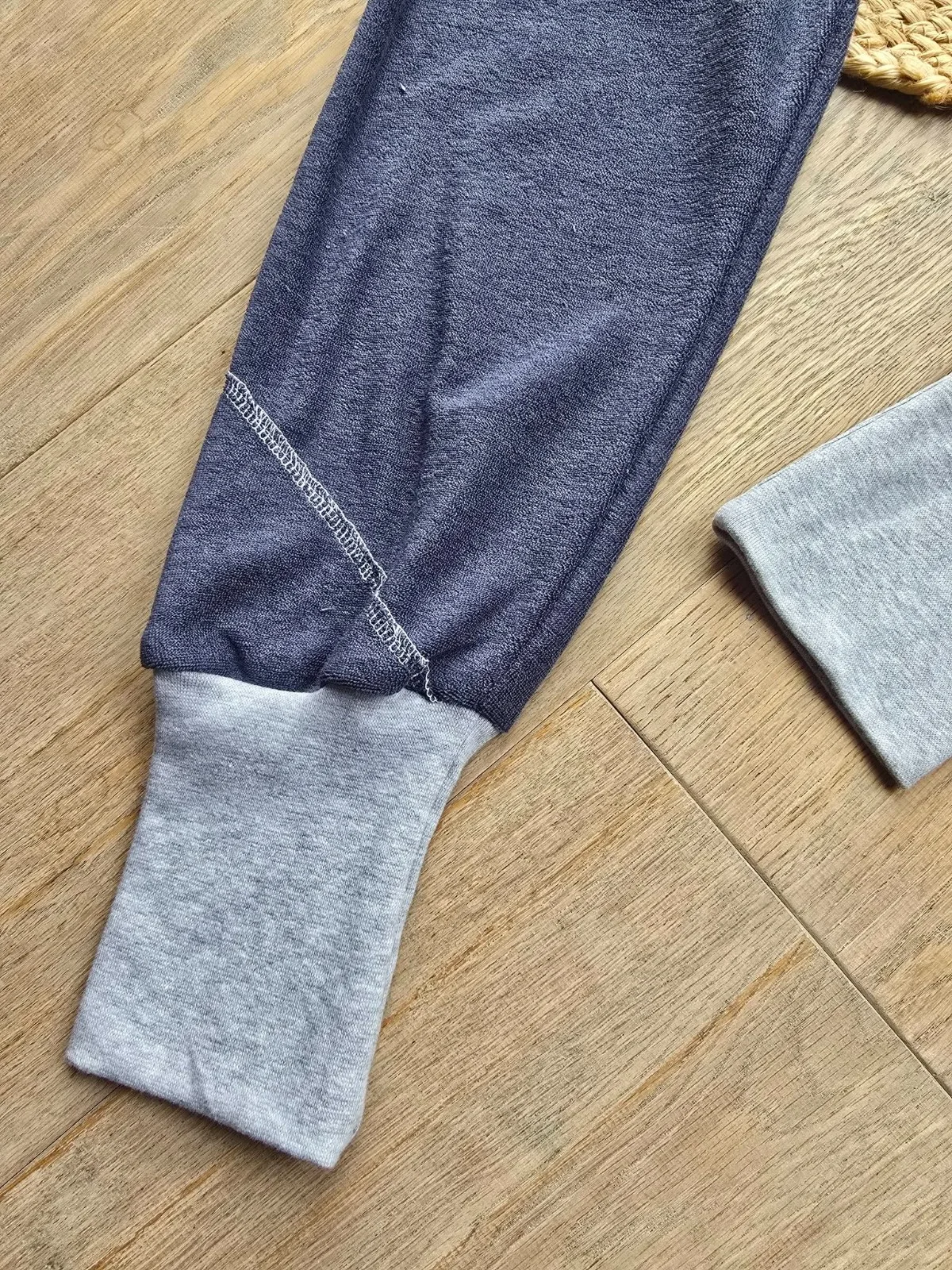 Frottee Kinderhose Gr.122/128 – Weiche Pumphose Kängurutasche Übergang – Bild 3