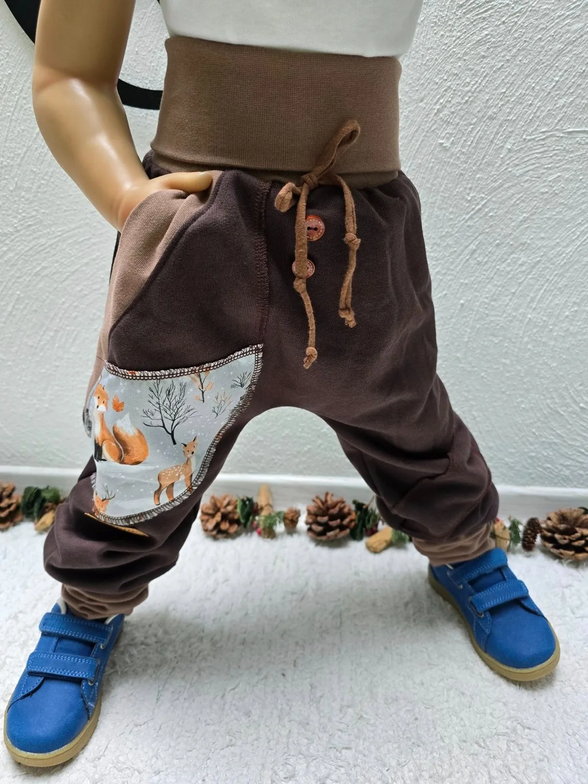 Kuschelige Kinder Bio Pumphose aus angerautem Wintersweat Gr.110/116 – flauschig warm, Unisex & Fuchs – Bild 3